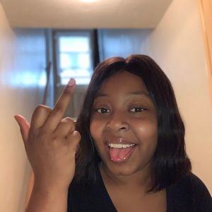 Meet your Posher, Andreonna